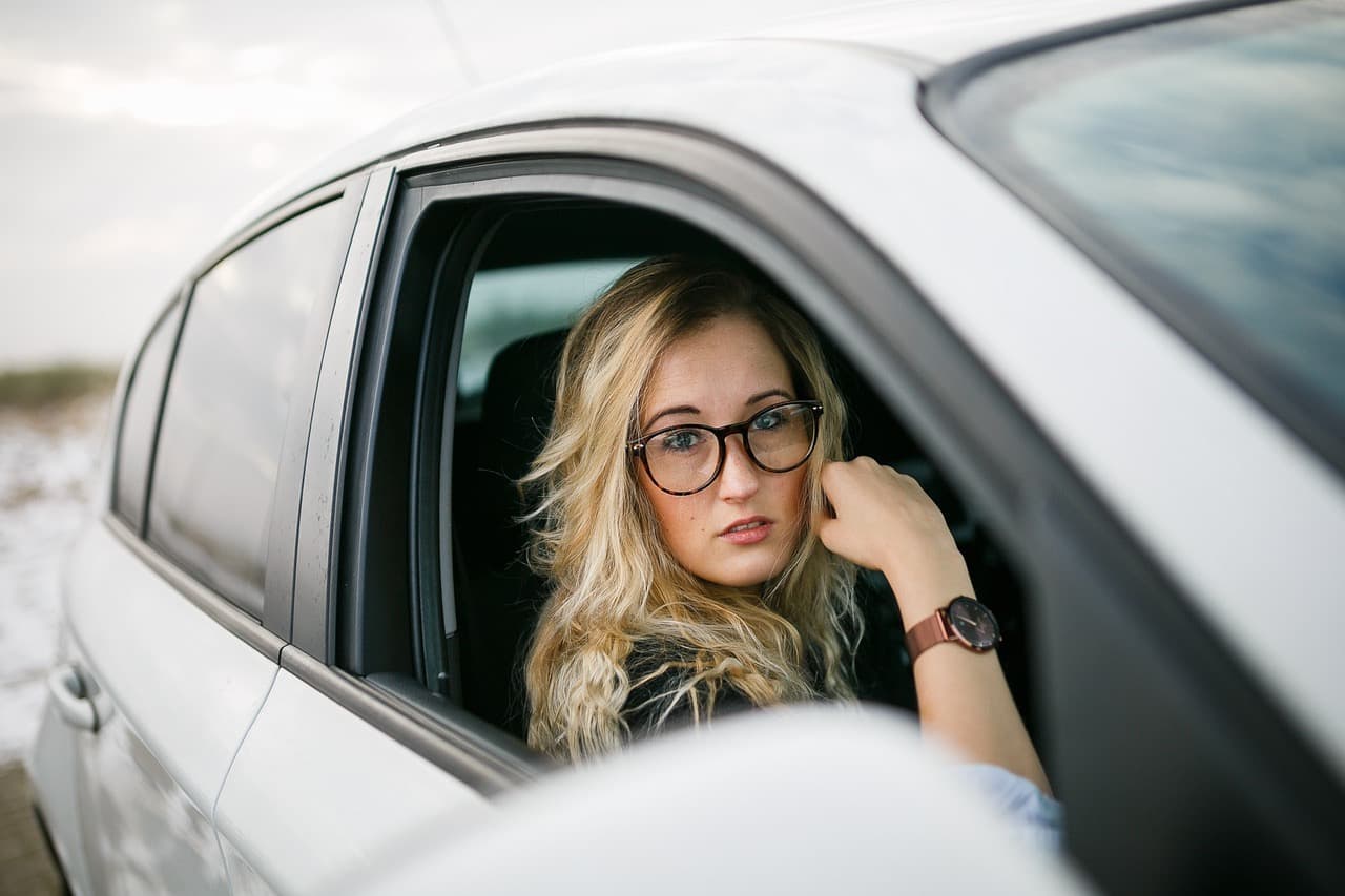 Young woman in the driver’s seat
